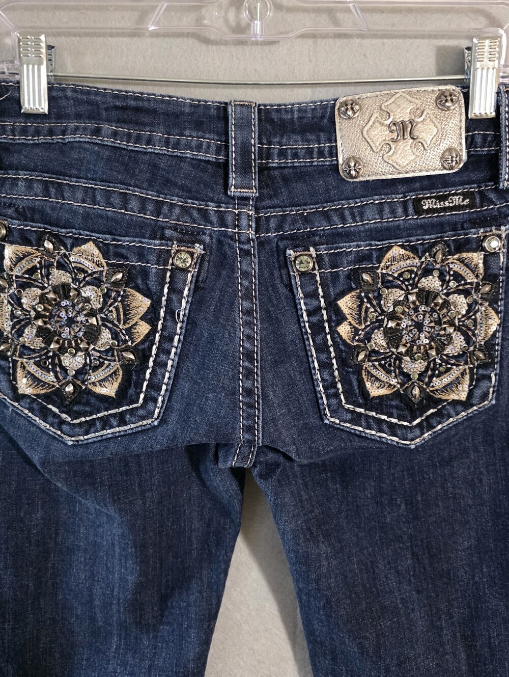 Miss Me Low Rise Floral Rhinestone Signature Skinny Jeans JP7085S2 Size 28 - Picture 9 of 10